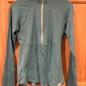 Patagonia Blue Women's Long Sleeve Top capilene 4